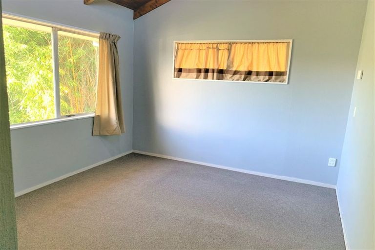 Photo of property in 1/238 Welcome Bay Road, Welcome Bay, Tauranga, 3112
