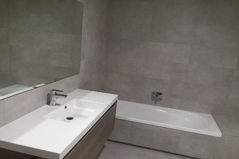 Photo of property in 92 Matairangi Avenue, Totara Heights, Auckland, 2105