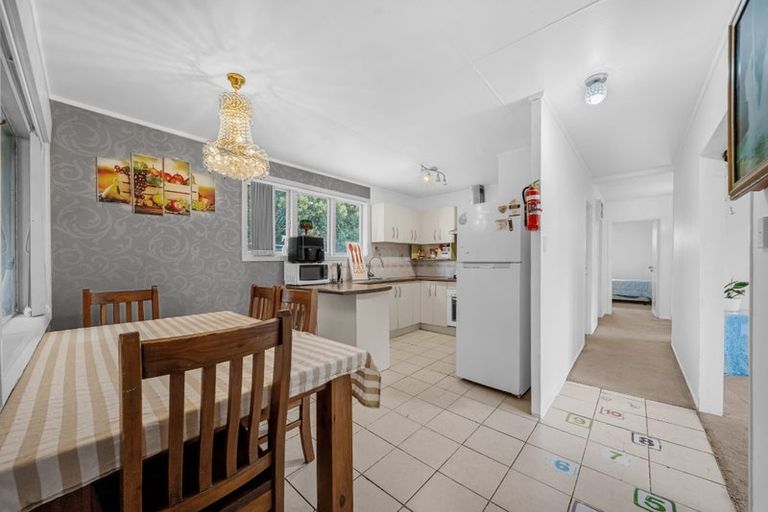 Photo of property in 2/10a Lupton Road, Manurewa, Auckland, 2102