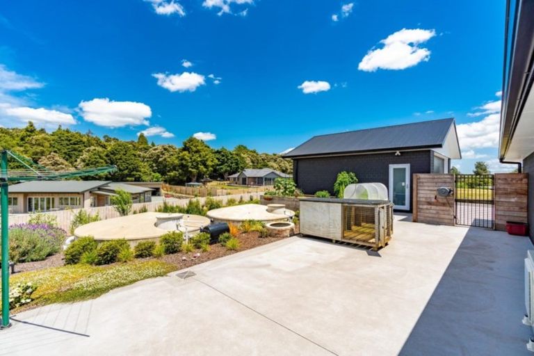Photo of property in 130 Karanui Road, Te Kamo, Kamo, 0185