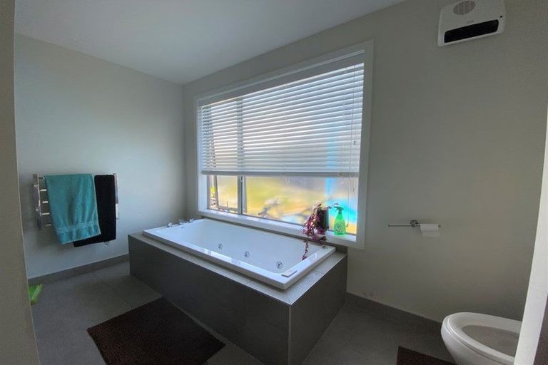 Photo of property in 10 Peppercorn Terrace, Lower Shotover, Queenstown, 9304