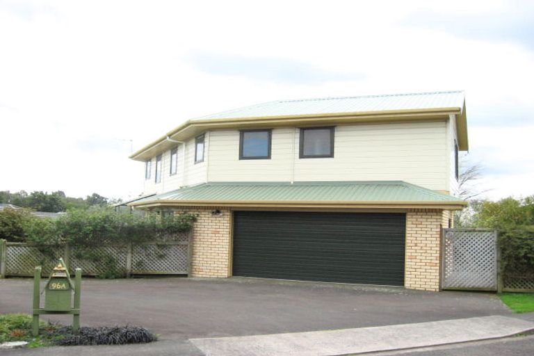 Photo of property in 96a Branch Road, Highlands Park, New Plymouth, 4312
