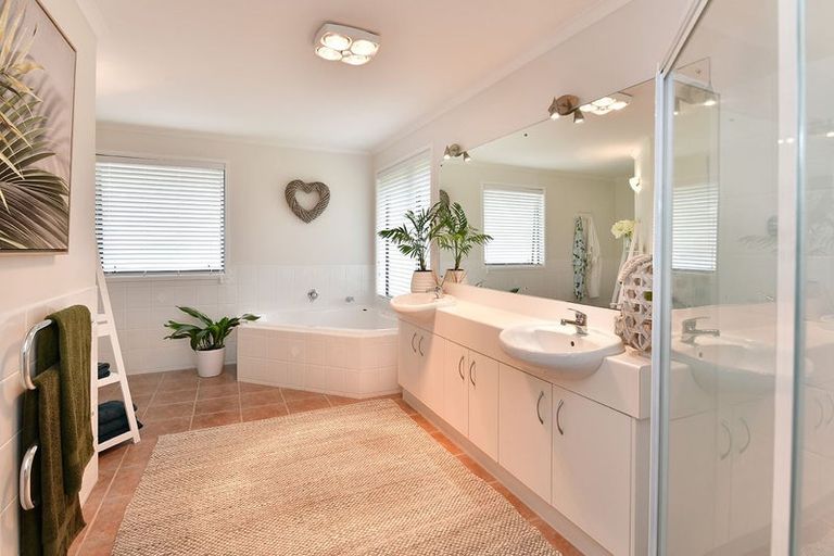 Photo of property in 129 Lennon Access Road, Stillwater, Silverdale, 0993