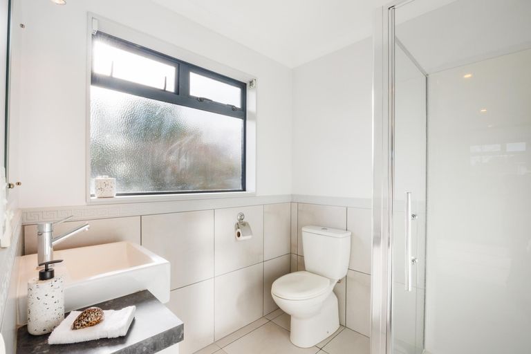 Photo of property in 22 Oak Crescent, Ashhurst, 4810