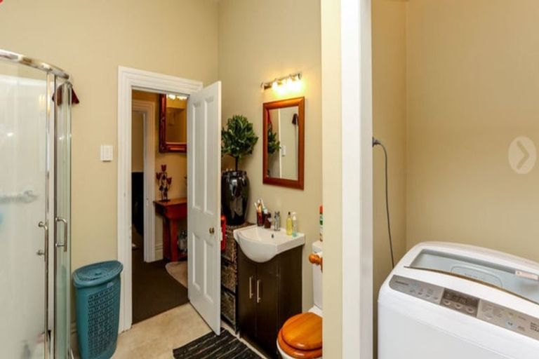 Photo of property in 21 Harriet Place, Whalers Gate, New Plymouth, 4310