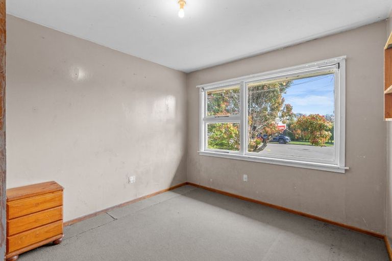 Photo of property in 10 Bendale Place, Avonhead, Christchurch, 8042