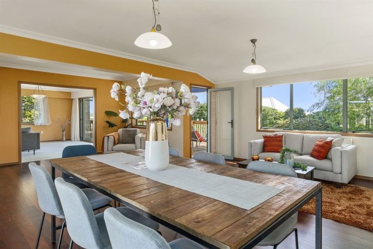 Photo of property in 11 Clivedene Street, Matua, Tauranga, 3110