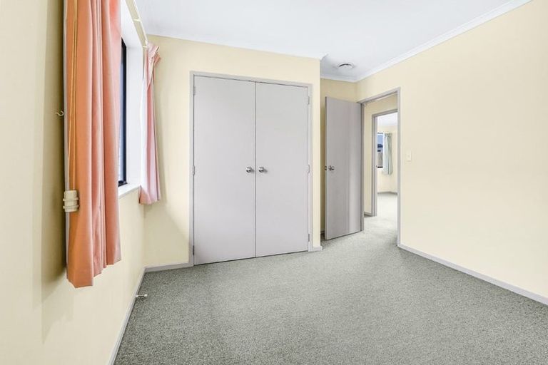 Photo of property in 12 Farnham Close, Rototuna North, Hamilton, 3210