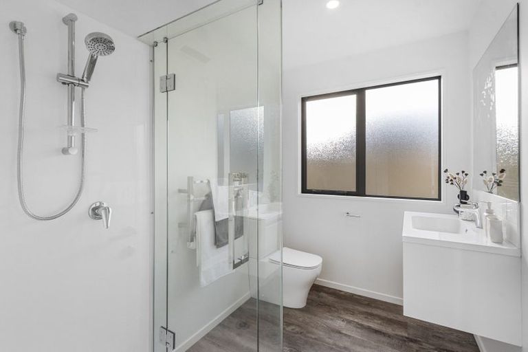 Photo of property in 8 Clontarf Lane, Belfast, Christchurch, 8051