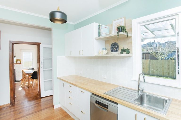 Photo of property in 120 Iranui Road, Inner Kaiti, Gisborne, 4010