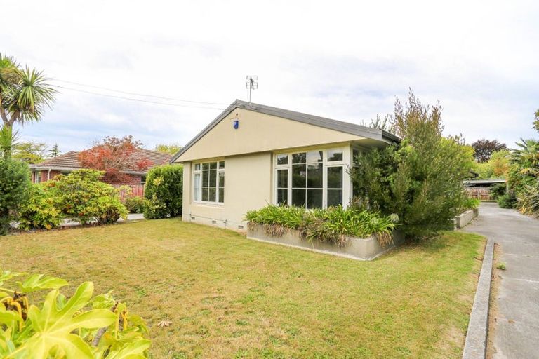 Photo of property in 11 Rountree Street, Upper Riccarton, Christchurch, 8041