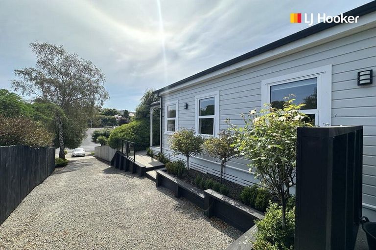 Photo of property in 43 Rosebery Street, Belleknowes, Dunedin, 9011