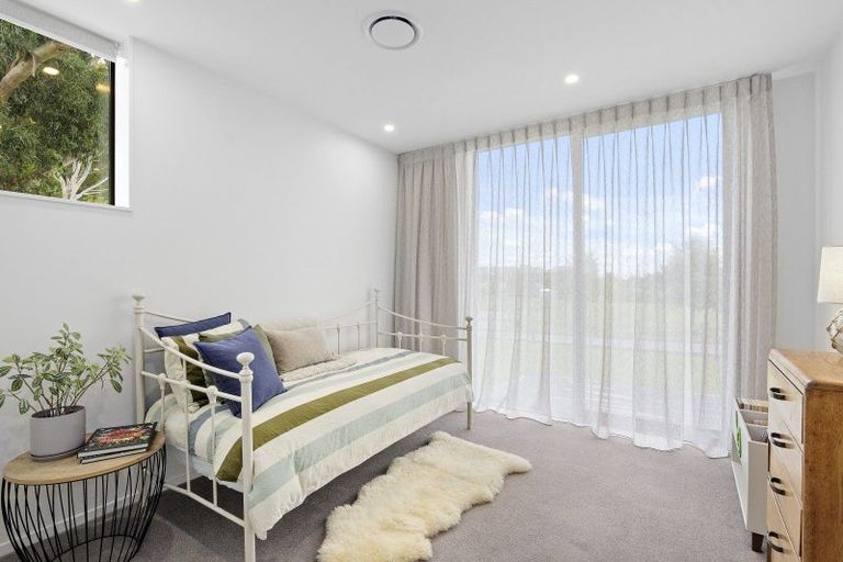 Photo of property in 3 Tui Vale Lane, Halswell, Christchurch, 8025