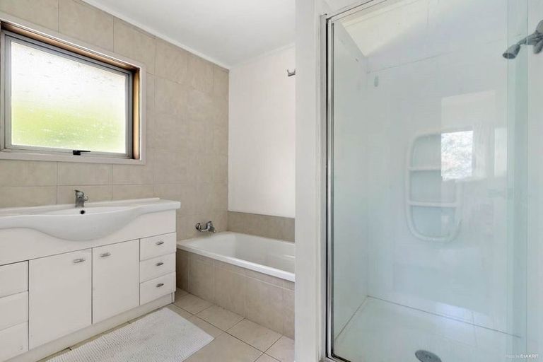 Photo of property in 1/6 Helvetia Drive, Browns Bay, Auckland, 0630