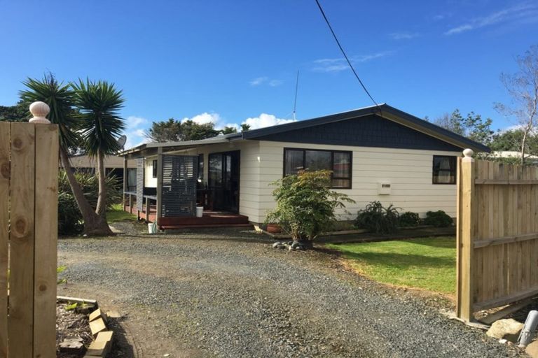 Photo of property in 17 Bledisloe Street, Ruawai, 0530