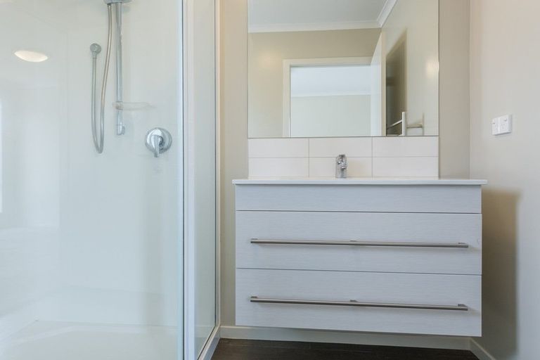 Photo of property in 76 Washbourn Drive, Richmond, 7020