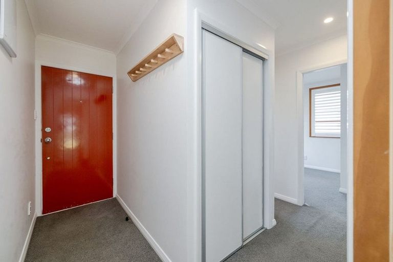 Photo of property in 23 Tilbury Avenue, Hokowhitu, Palmerston North, 4410