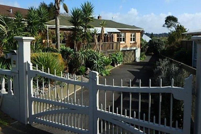 Photo of property in 86 Tuhikaramea Road, Dinsdale, Hamilton, 3204