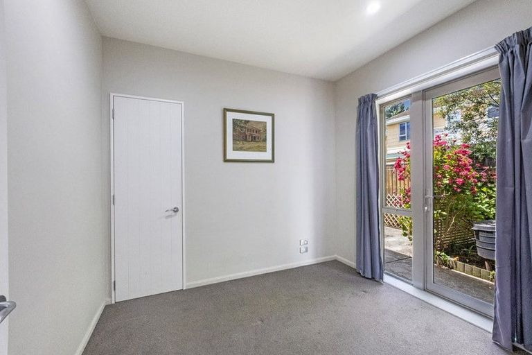 Photo of property in 21 Streamside Court, Woolston, Christchurch, 8062