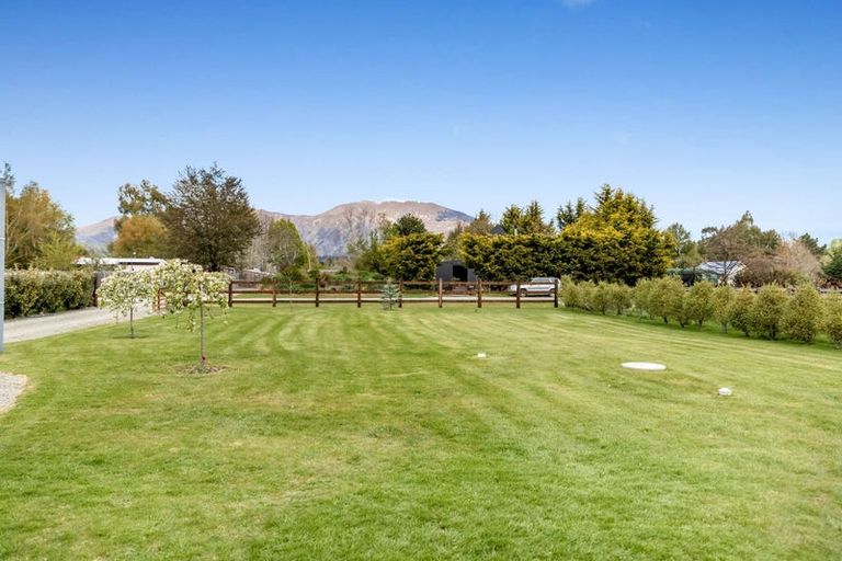 Photo of property in 10 Carlisle Street, Athol, 9793