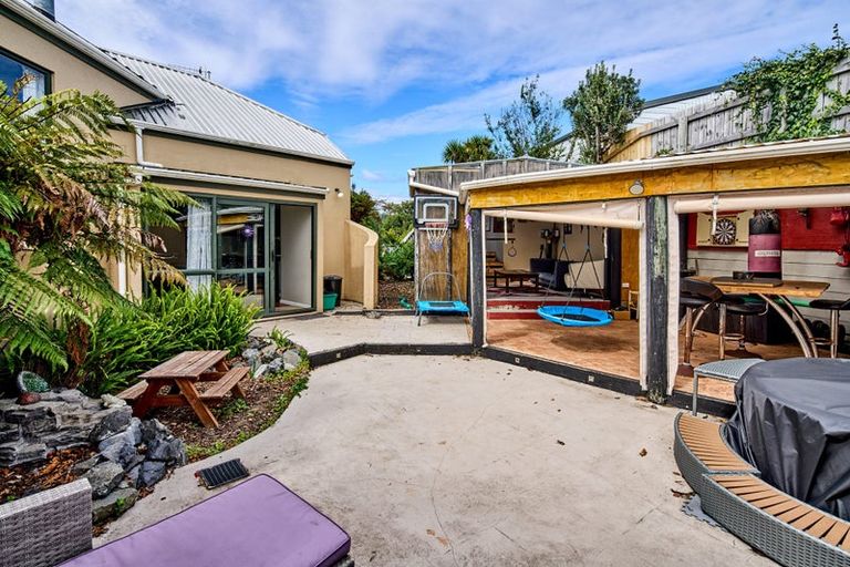 Photo of property in 7b Gray Avenue, Paraparaumu Beach, Paraparaumu, 5032