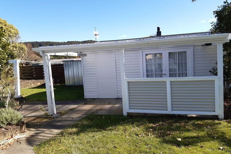 Photo of property in 1 Momona Street, Wainuiomata, Lower Hutt, 5014