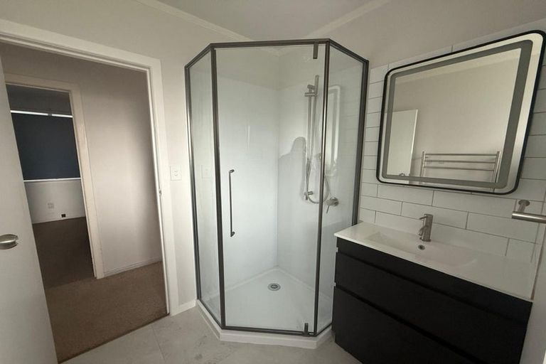 Photo of property in 17 Winiata Terrace, Papakura, 2110