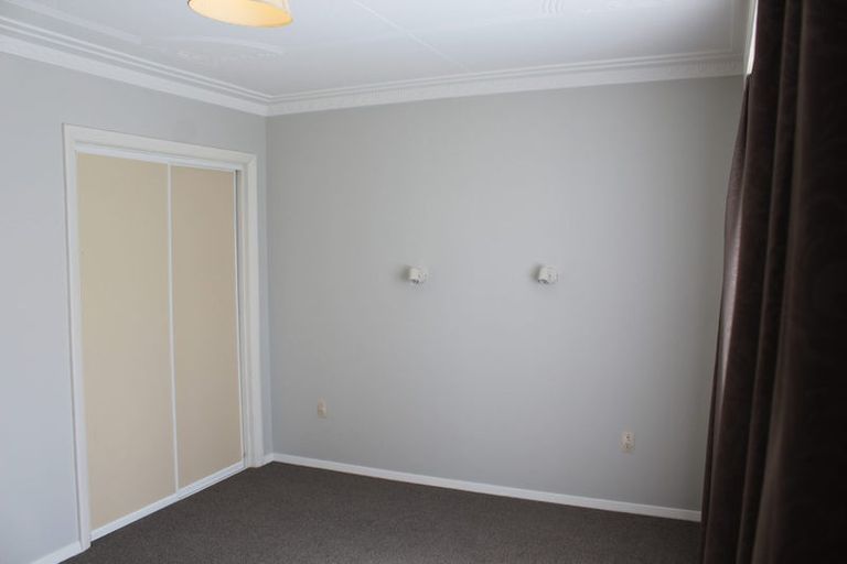 Photo of property in 61 Isadore Road, Saint Clair, Dunedin, 9012