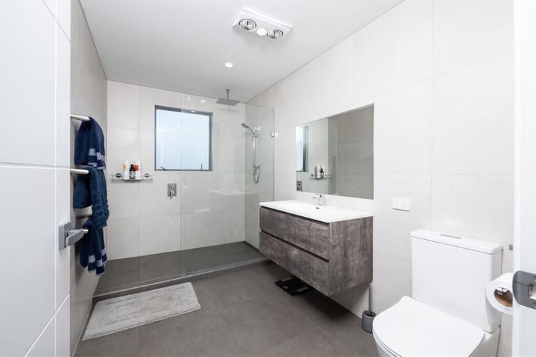 Photo of property in 2 Fernbird Grove, Kerikeri, 0294