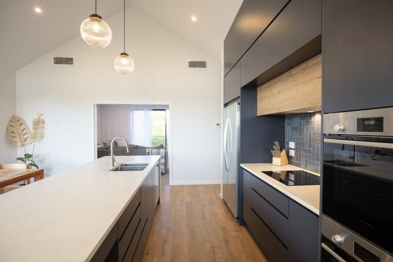 Photo of property in 18 Maataitai Road, Raglan, 3225