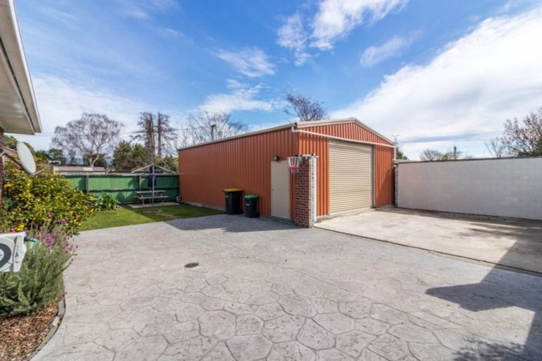 Photo of property in 417 Innes Road, Mairehau, Christchurch, 8052