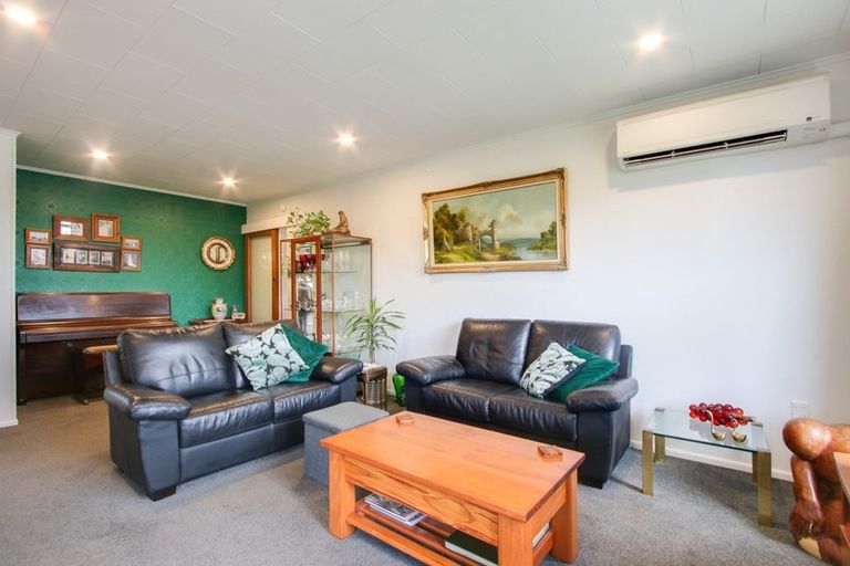 Photo of property in 2/107 Terrace Road, Parkvale, Hastings, 4122