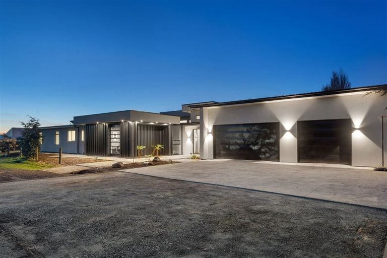 Photo of property in 711 Hills Road, Marshland, Christchurch, 8051