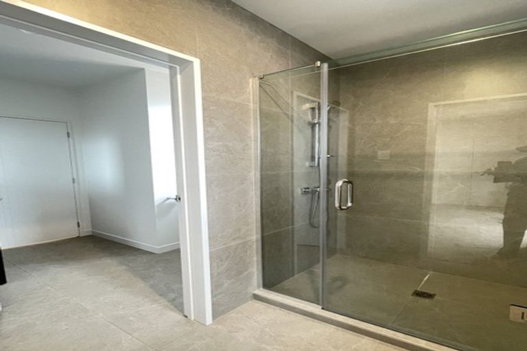 Photo of property in 26a Bruce Road, Glenfield, Auckland, 0629