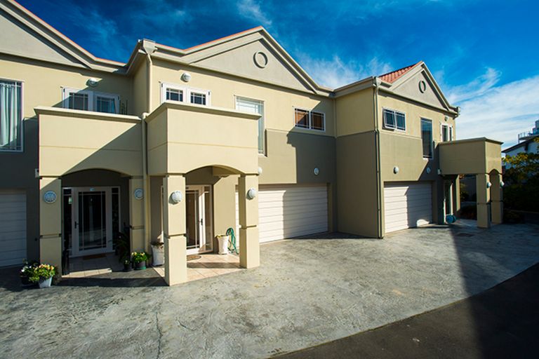 Photo of property in Harbour View, 17/100 Customhouse Street, Gisborne, 4010