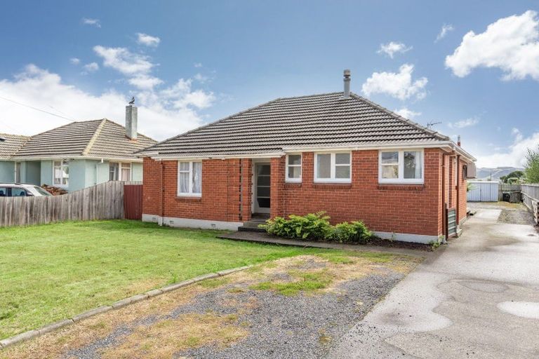 Photo of property in 61 Murray Street, Kew, Dunedin, 9012