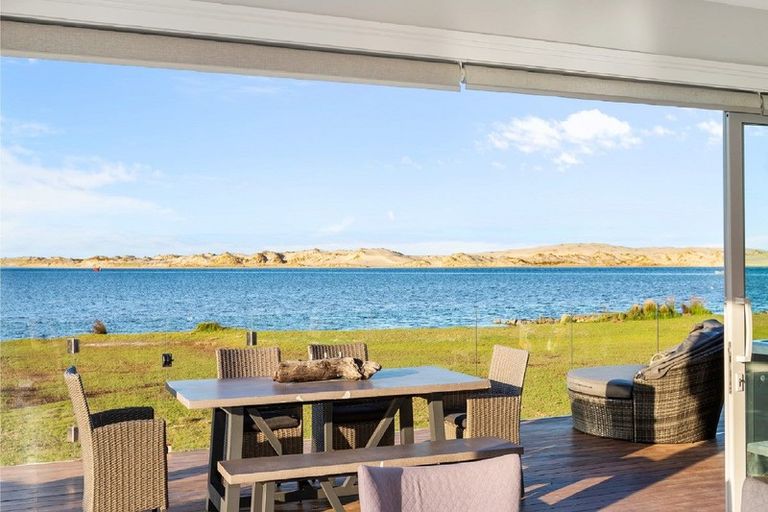 Photo of property in 21 Lincoln Street, Mangawhai Heads, Mangawhai, 0505