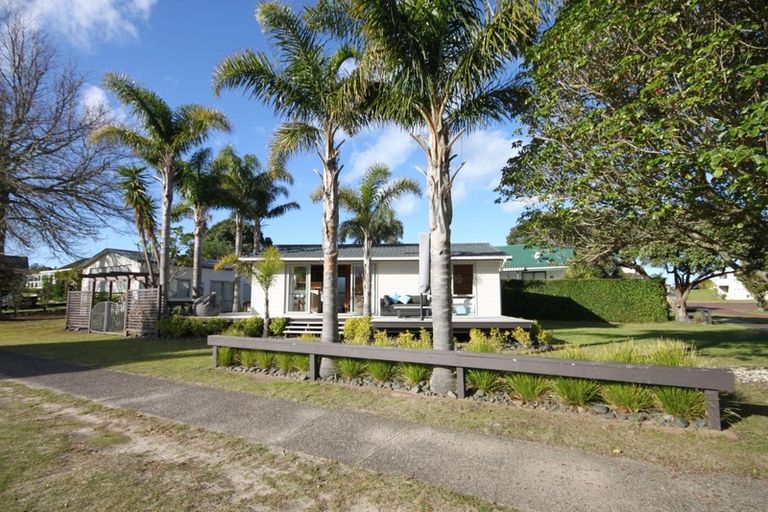 Photo of property in 81 Vista Paku, Pauanui, Hikuai, 3579
