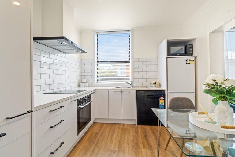 Photo of property in 14 Wynyard Street, South Dunedin, Dunedin, 9012