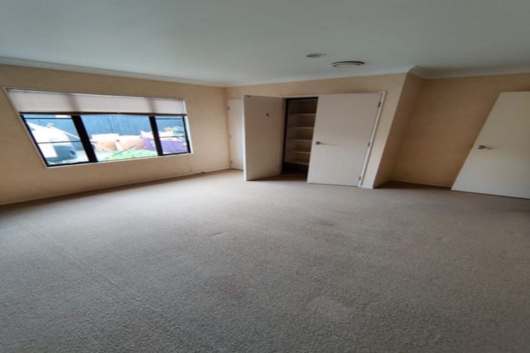 Photo of property in 35 Seneca Court, Golflands, Auckland, 2013