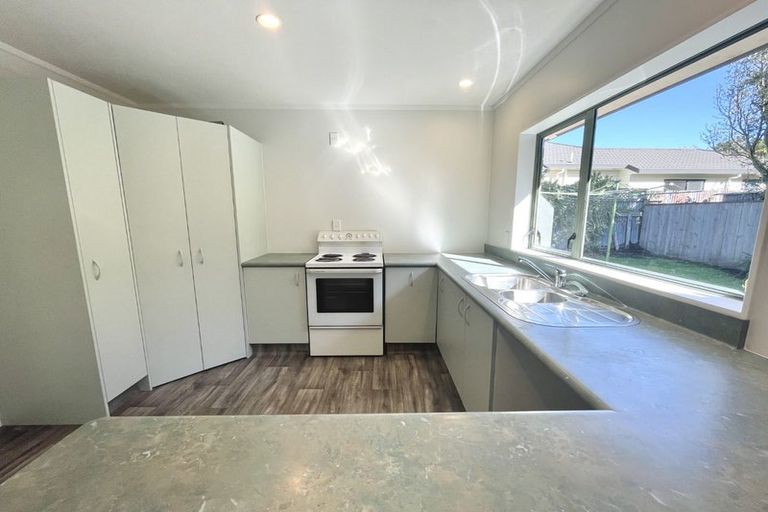 Photo of property in 5a Francis Road, Paraparaumu Beach, Paraparaumu, 5032