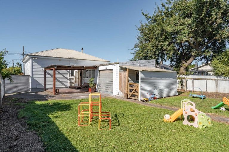Photo of property in 12 Grey Street, Masterton, 5810
