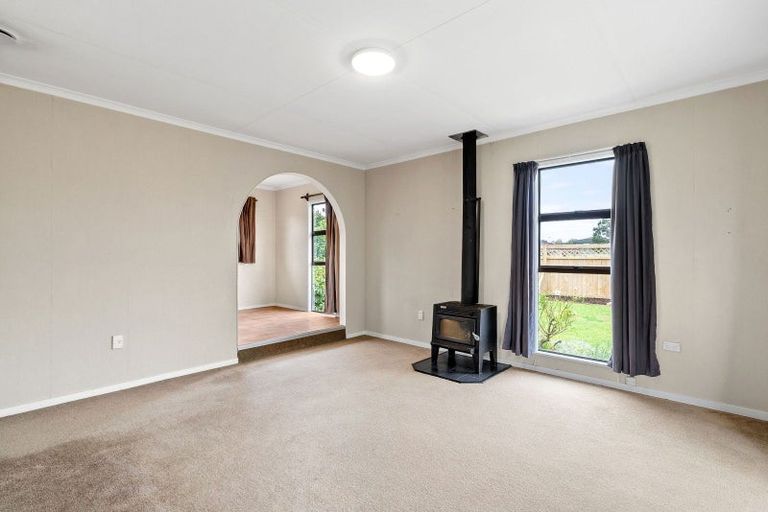 Photo of property in 11 Sandstrom Grove, Feilding, 4702