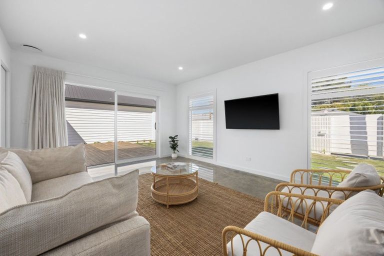 Photo of property in 29 Warwick Crescent, Taradale, Napier, 4112