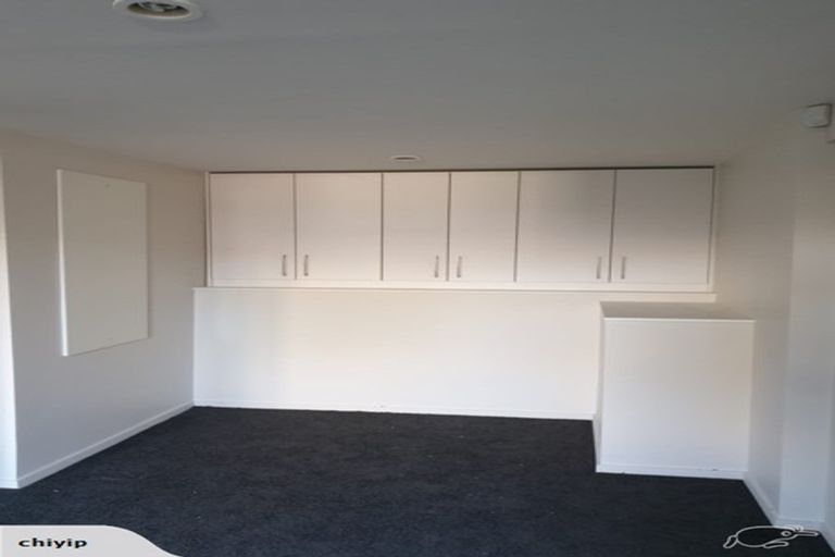 Photo of property in 47 Triangle Road, Massey, Auckland, 0614