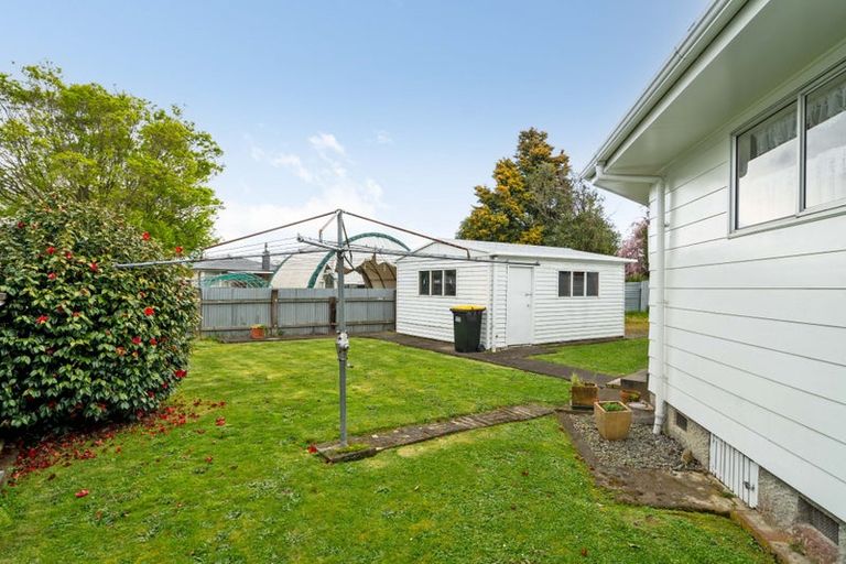 Photo of property in 12 Leeds Place, Solway, Masterton, 5810
