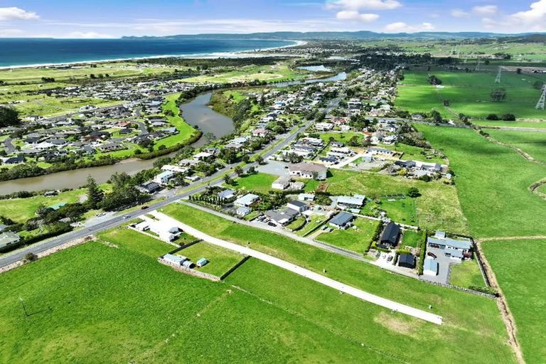 Photo of property in 7 Anbrue Lane, Ruakaka, 0116