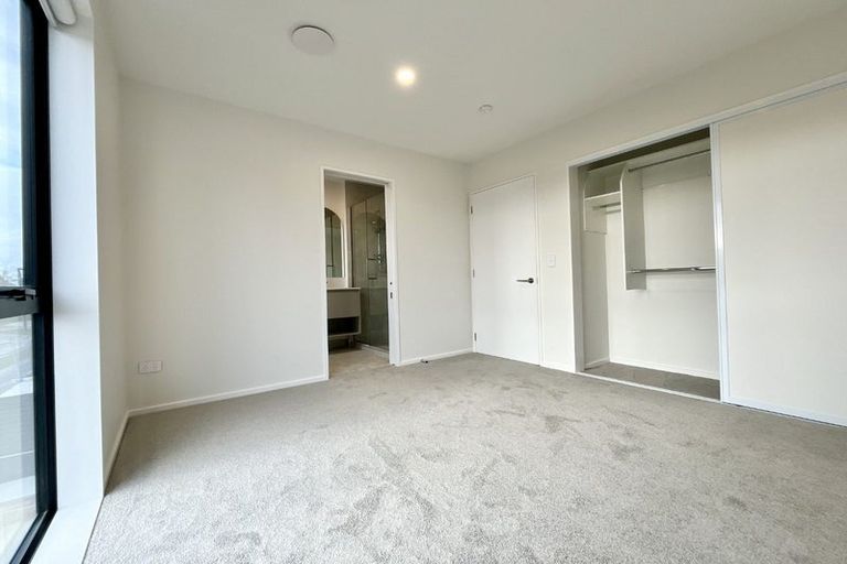 Photo of property in 1/2 Deloraine Street, Somerfield, Christchurch, 8024