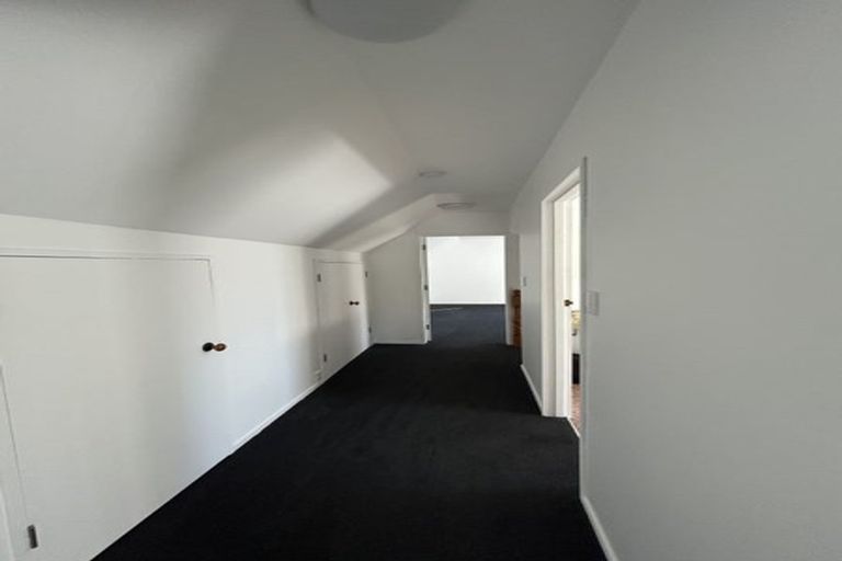 Photo of property in 142 Victoria Avenue, Hokowhitu, Palmerston North, 4410