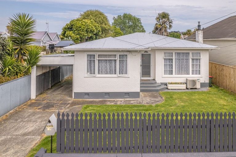 Photo of property in 67 Pitt Street, Whanganui, 4500